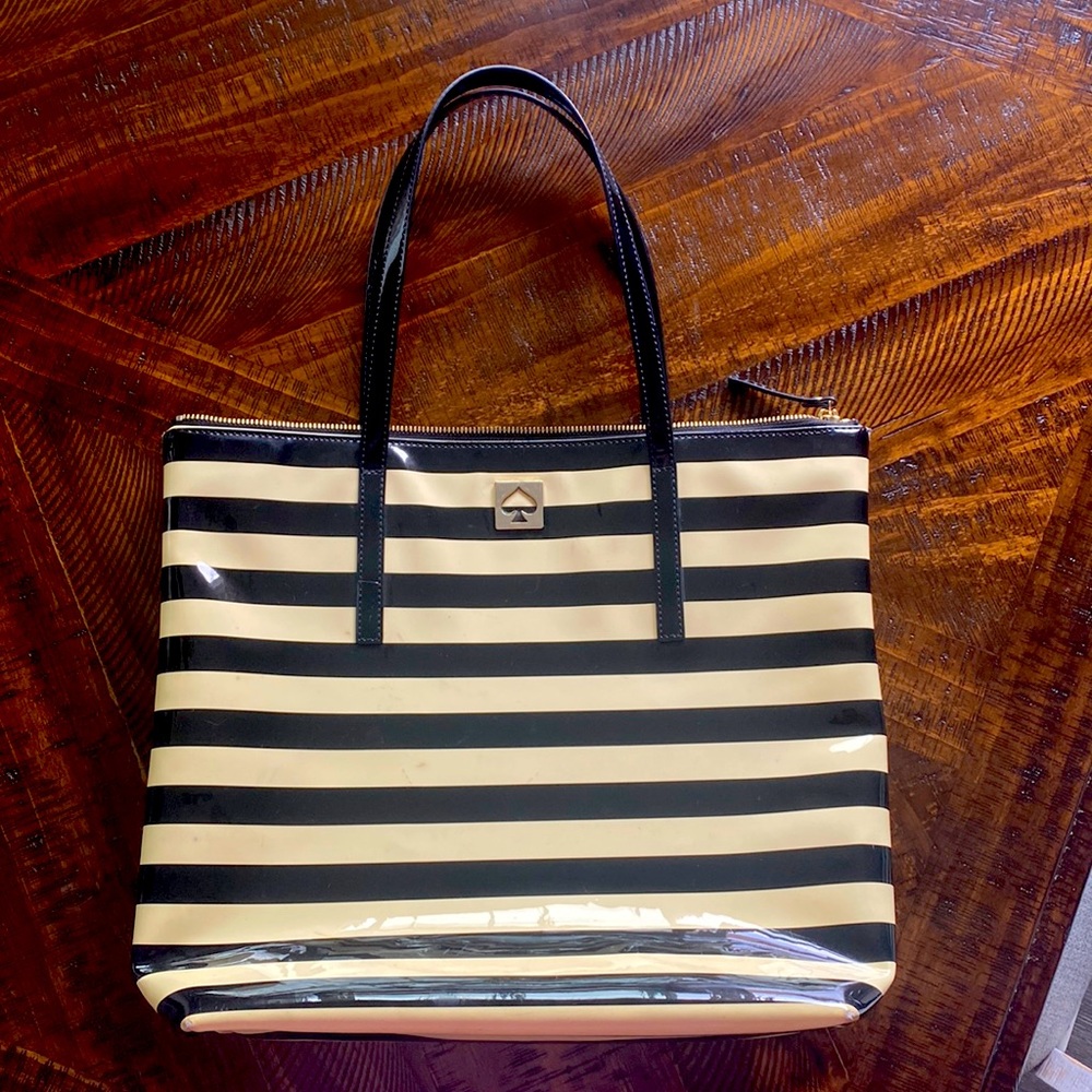 Authentic Kate Spade Black & Cream Patent Leather Tote
